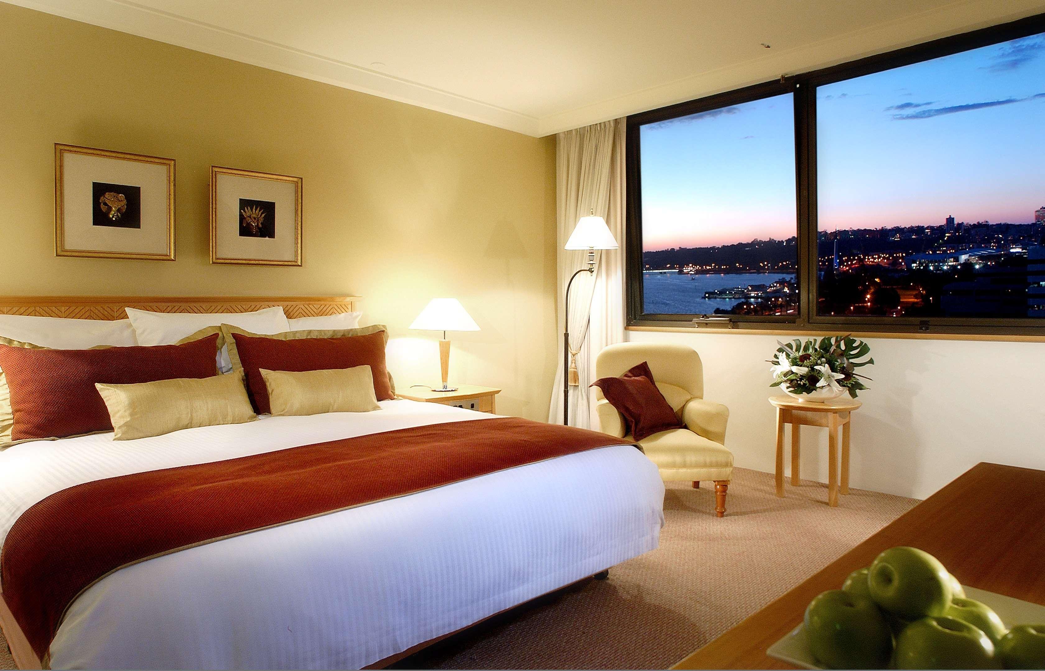 Pan Pacific Perth Exterior foto A bedroom in a hotel